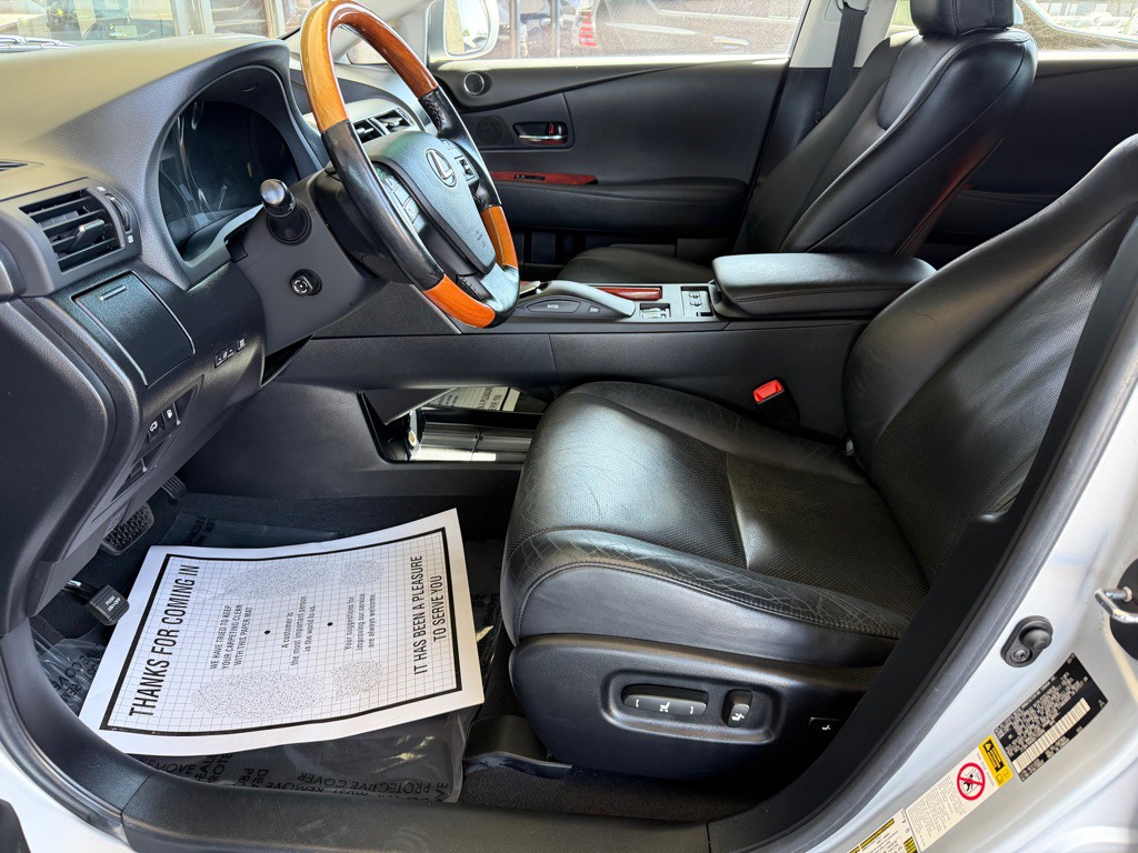 2011 Lexus RX Image 5