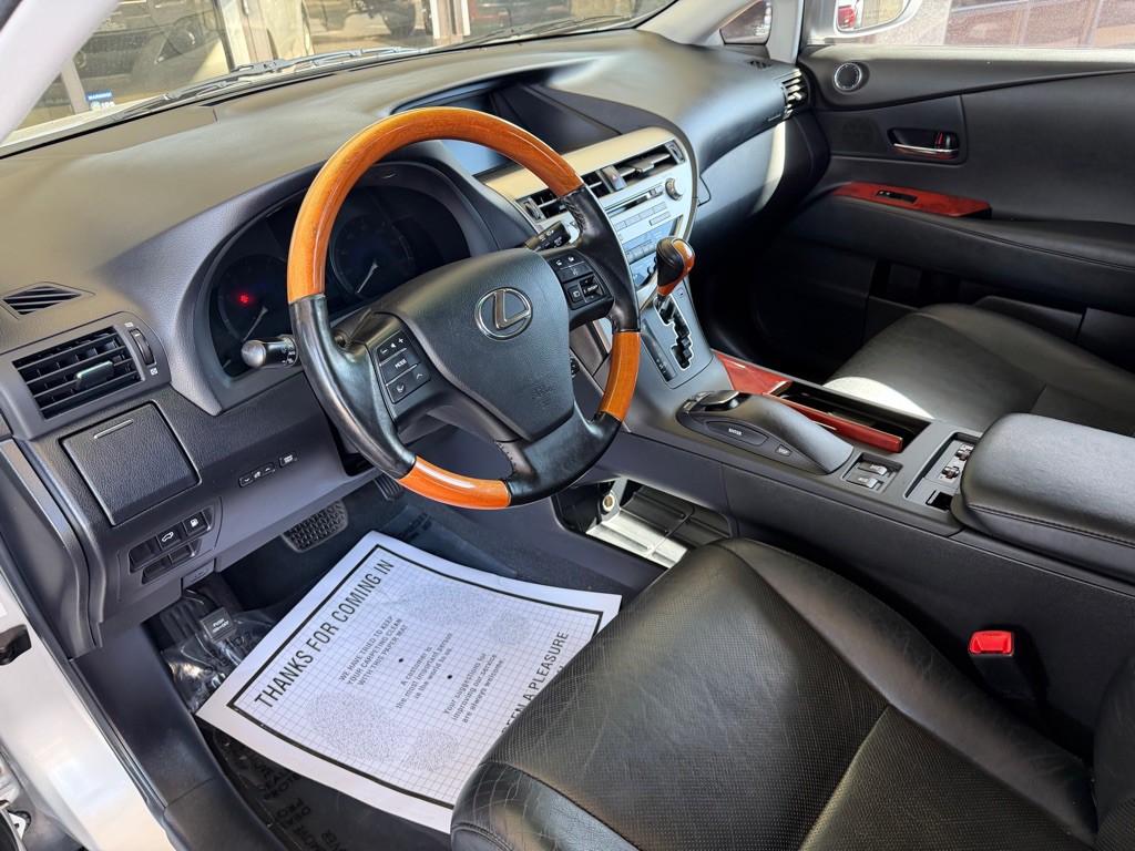 2011 Lexus RX Image 7