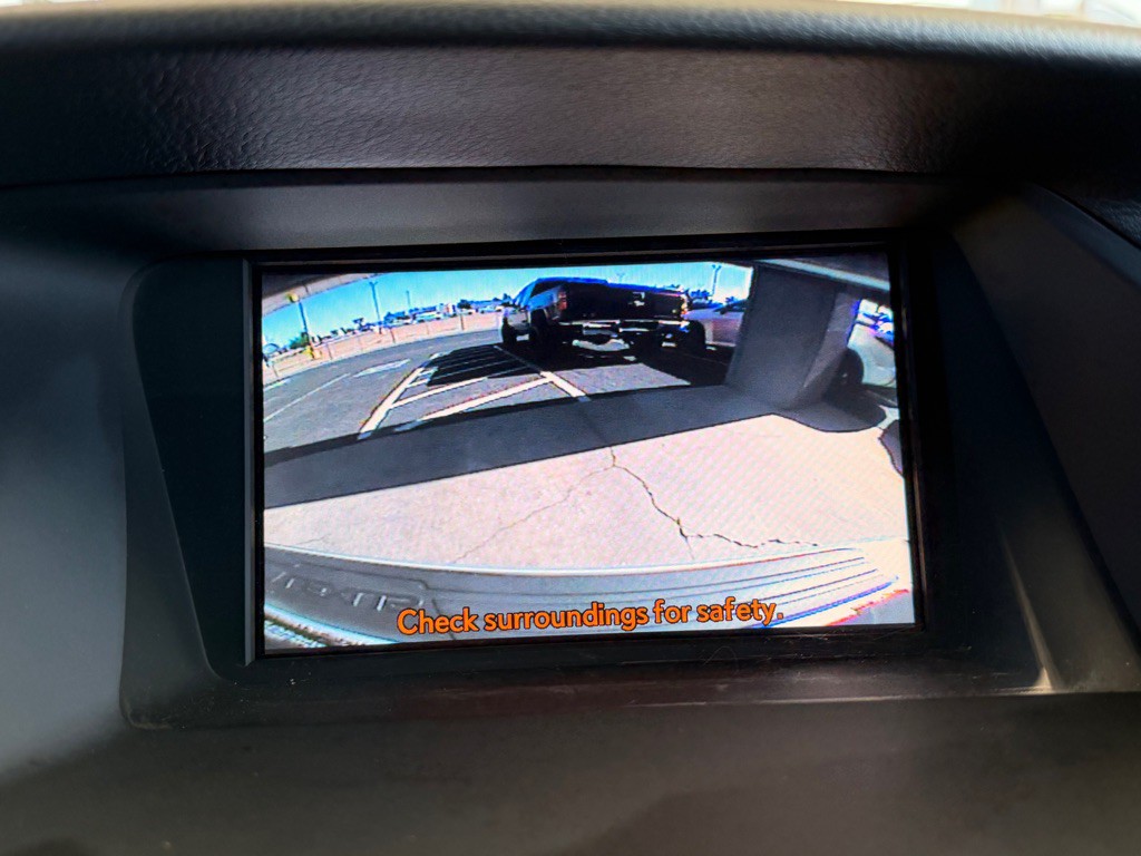 2011 Lexus RX Image 12