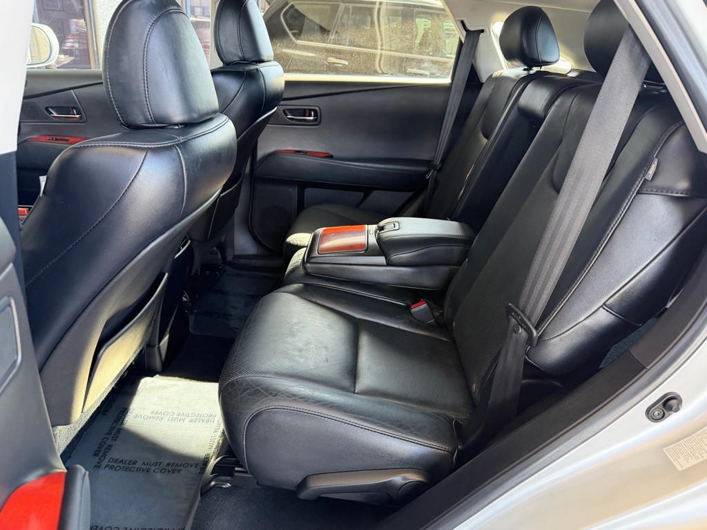 2011 Lexus RX Image 22
