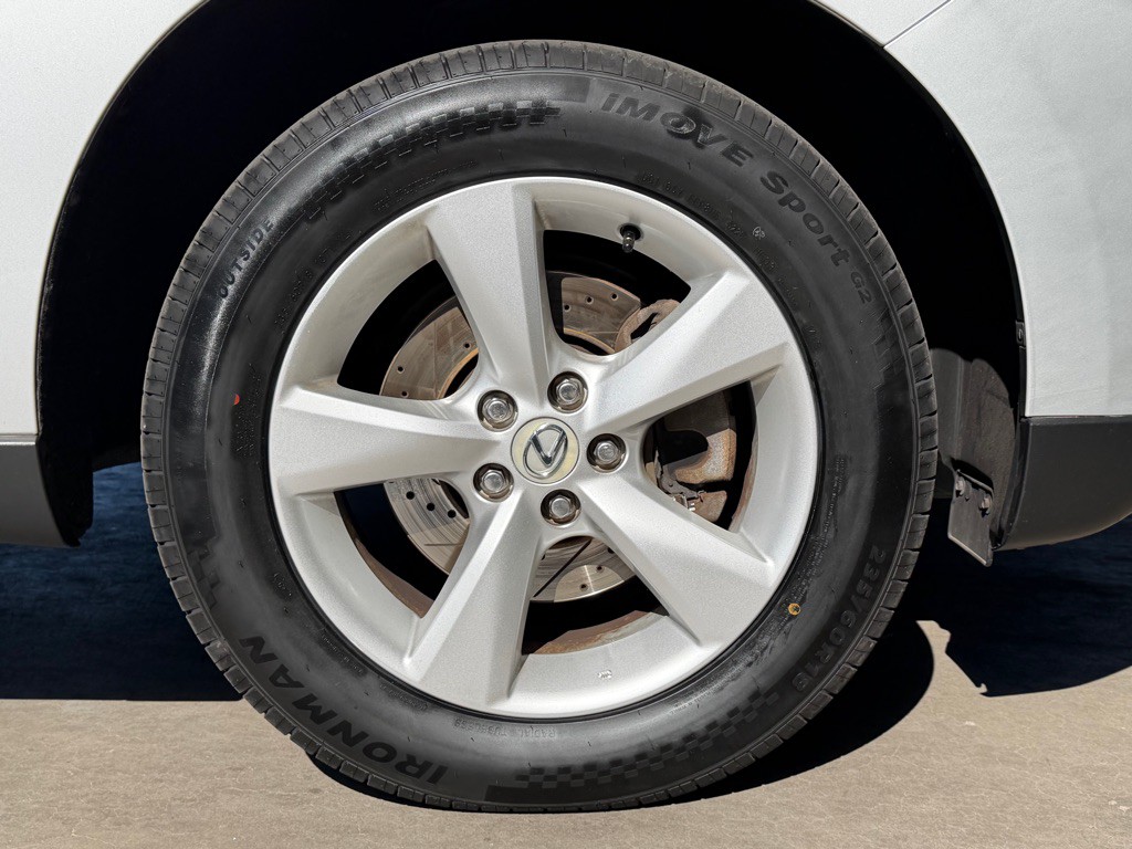 2011 Lexus RX Image 57