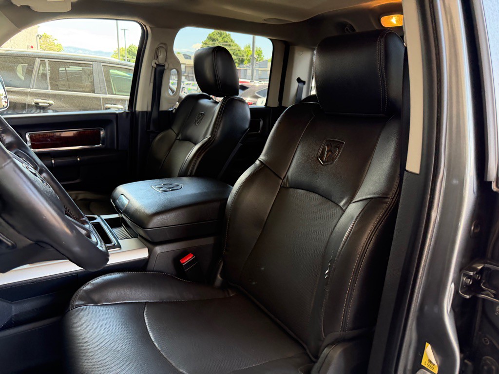 2012 Dodge Ram 3500 Image 6