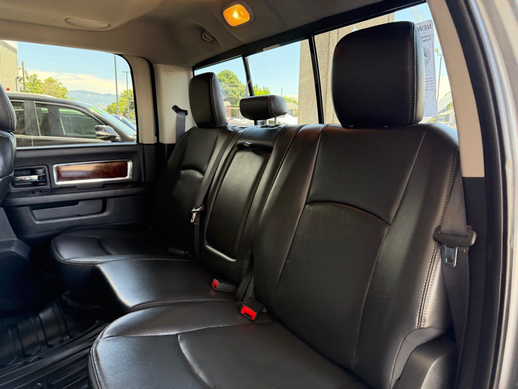 2012 Dodge Ram 3500 Image 20