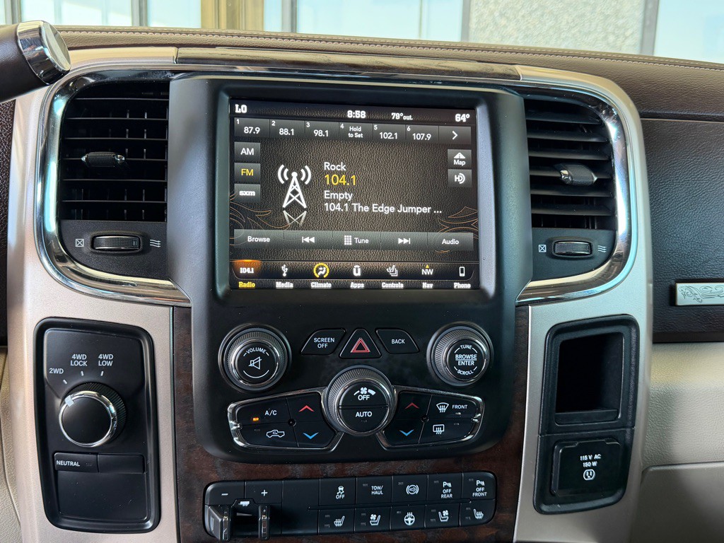 2018 RAM 3500 Image 12