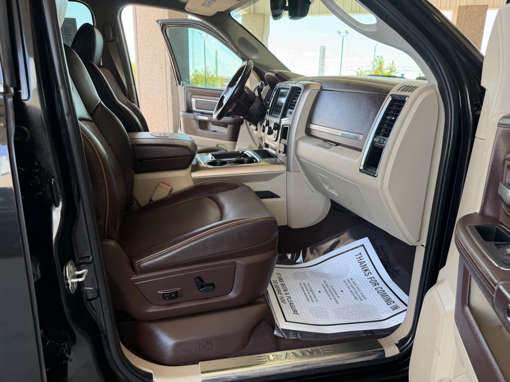 2018 RAM 3500 Image 35
