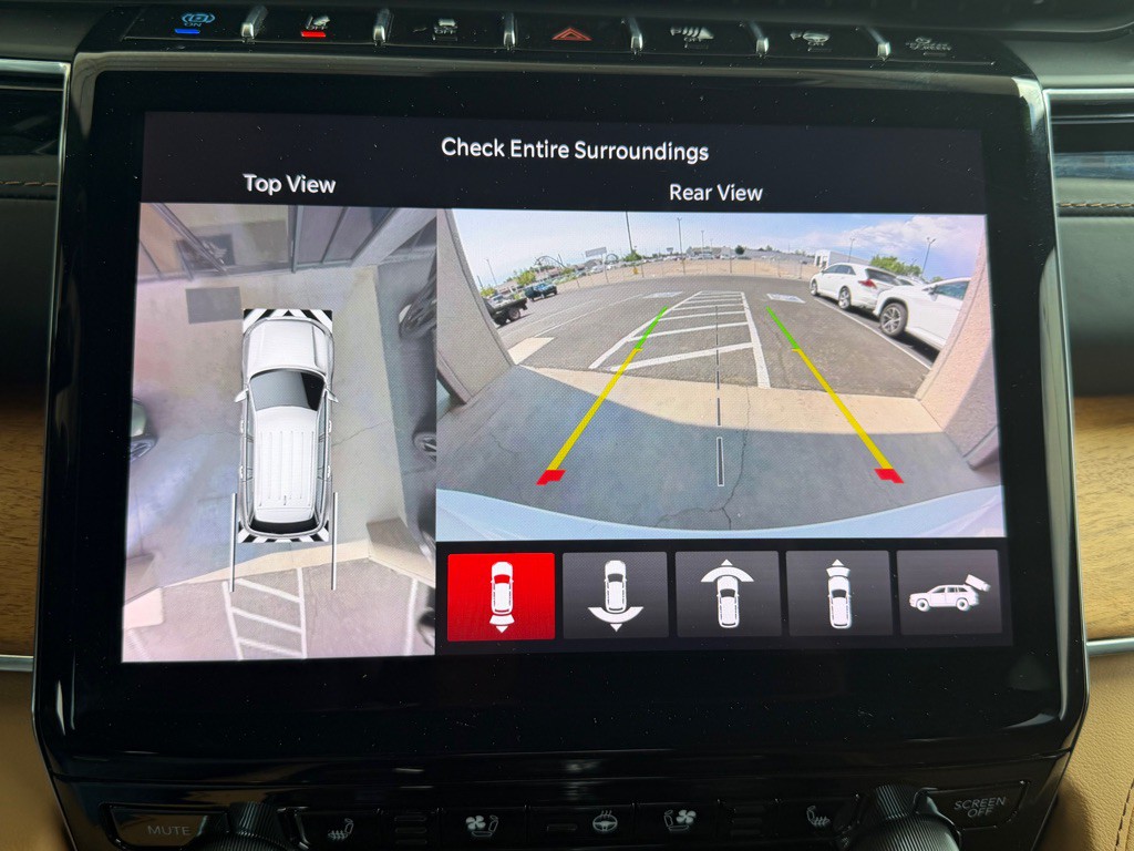2022 Jeep Grand Cherokee Image 14