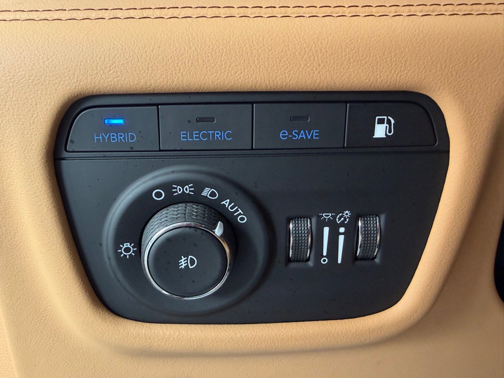 2022 Jeep Grand Cherokee Image 18