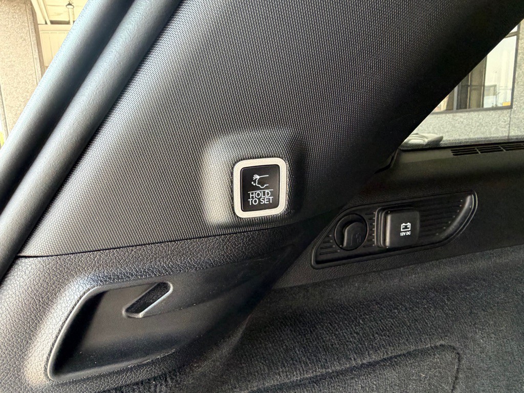 2022 Jeep Grand Cherokee Image 33