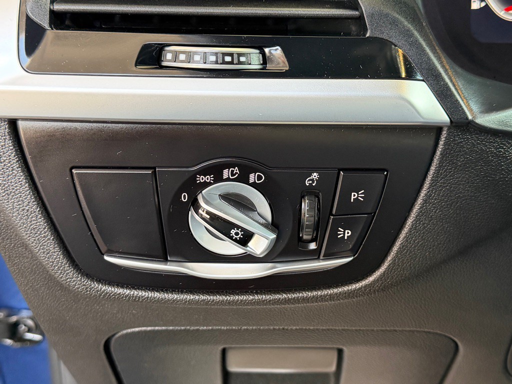 2021 BMW X3 Image 19