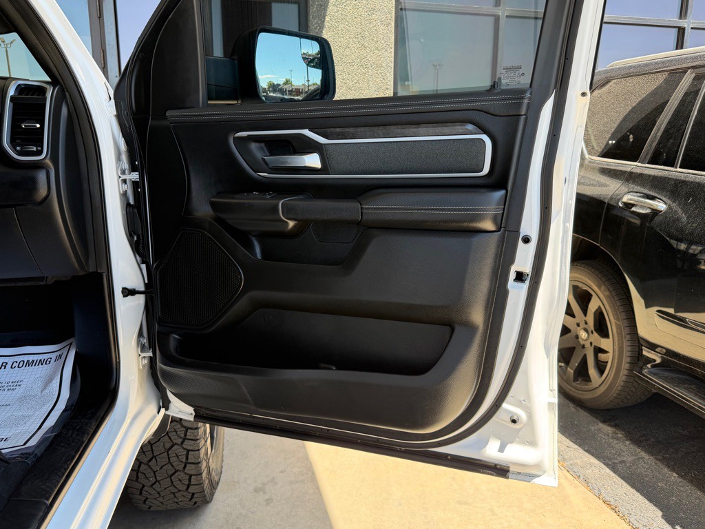 2022 RAM 1500 Image 35