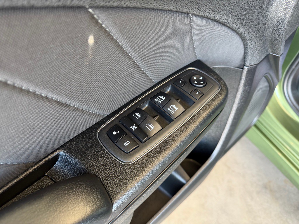 2023 Dodge Charger Image 9