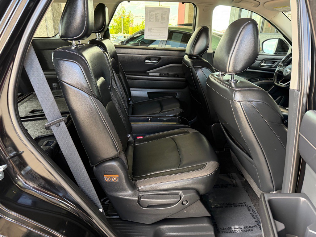 2022 Nissan Pathfinder Image 27
