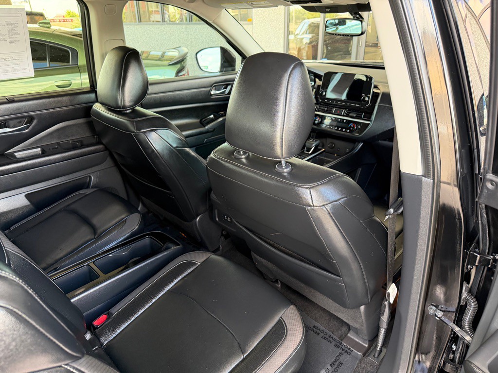 2022 Nissan Pathfinder Image 29