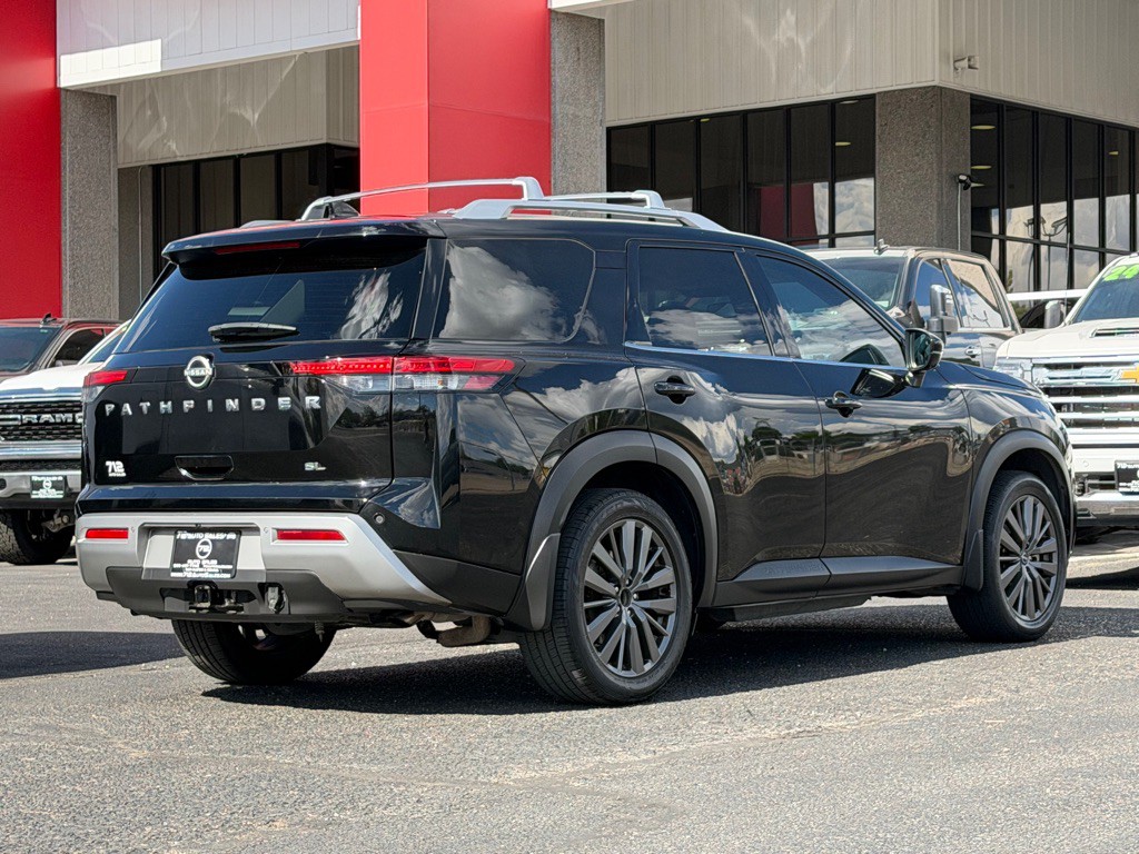 2022 Nissan Pathfinder Image 40