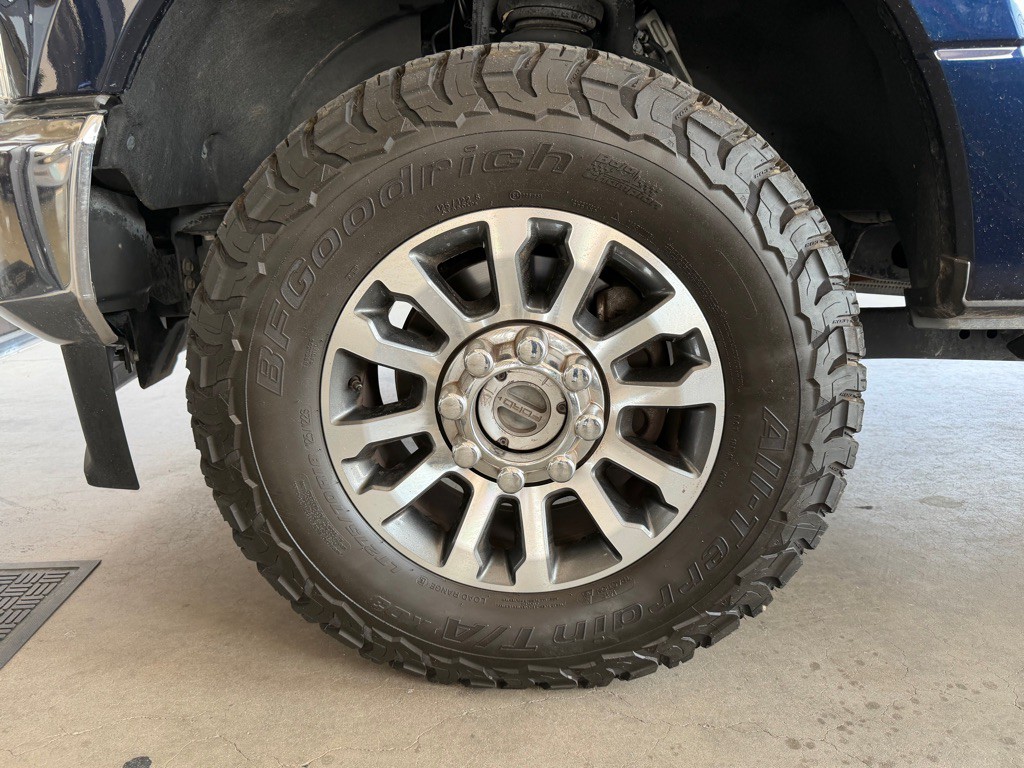 2022 Ford F-350 Image 61