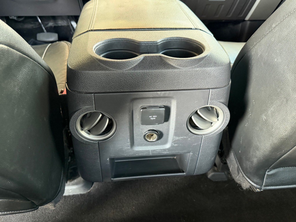2016 Ford F-350 Image 24