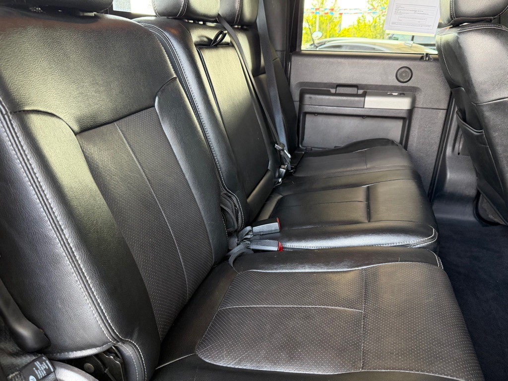 2016 Ford F-350 Image 28