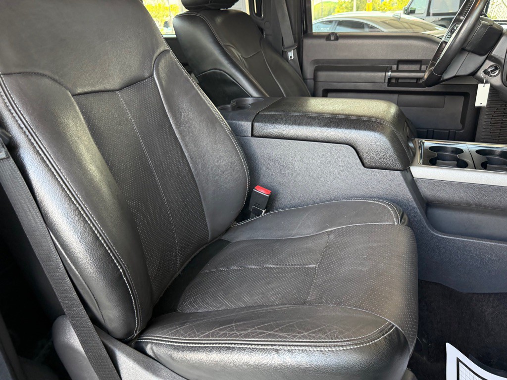 2016 Ford F-350 Image 32