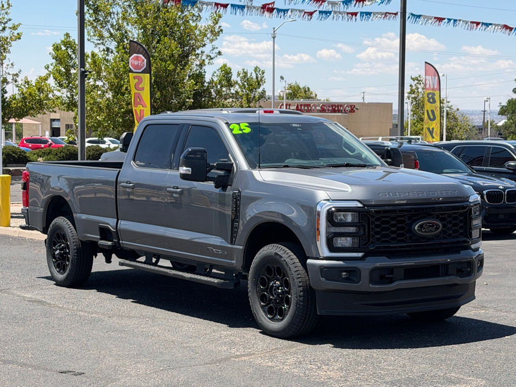 2025 Ford F-250 Image 4