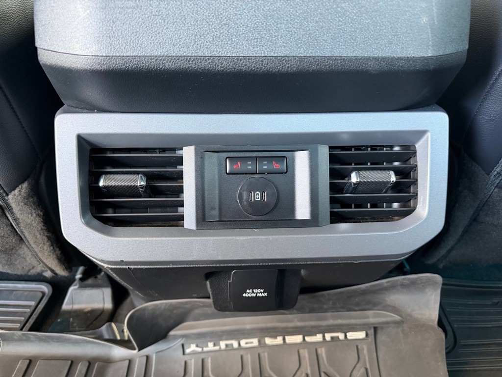 2025 Ford F-250 Image 25