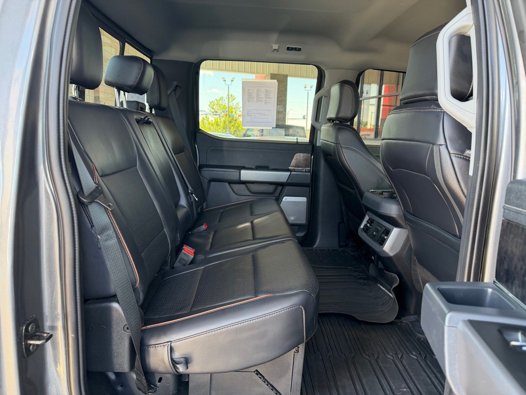 2025 Ford F-250 Image 27