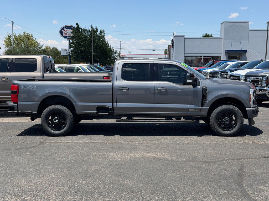 2025 Ford F-250 Image 37