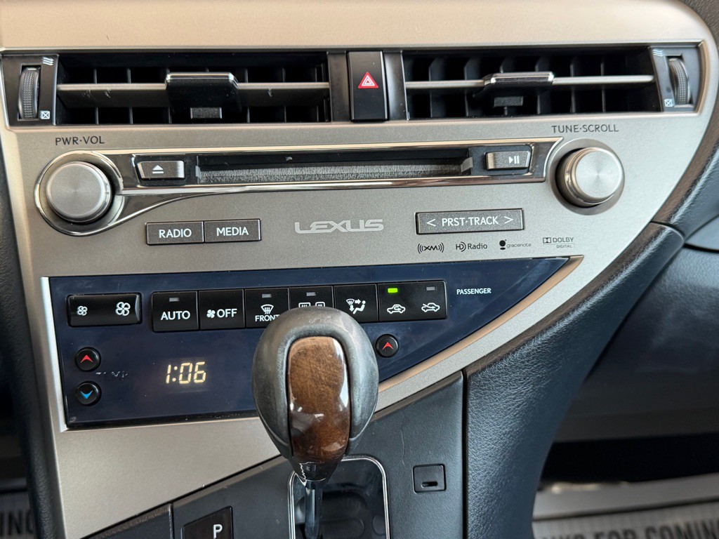 2015 Lexus RX Image 14