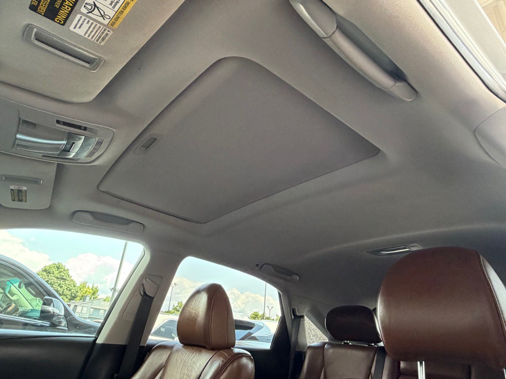 2015 Lexus RX Image 18