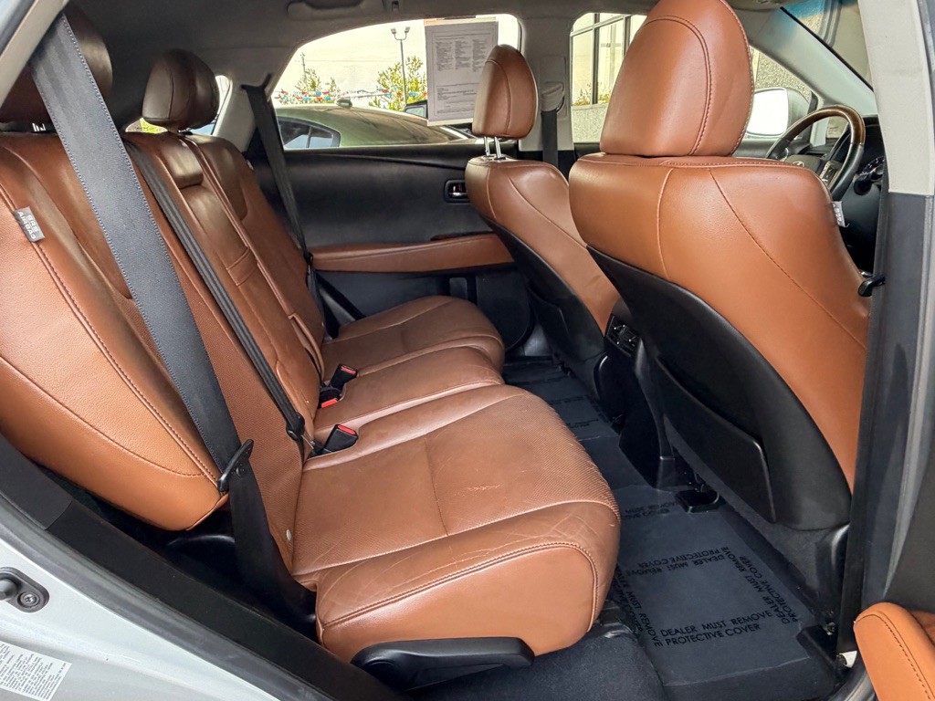 2015 Lexus RX Image 32