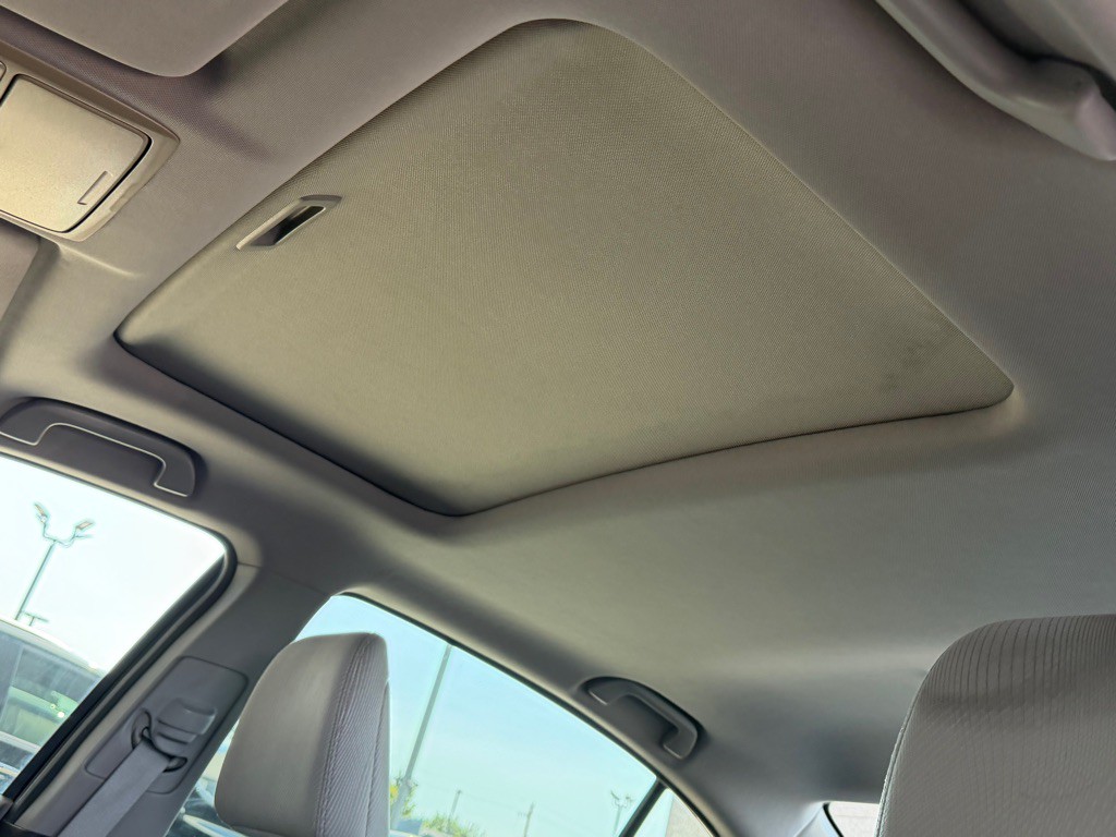 2016 Honda Accord Image 19