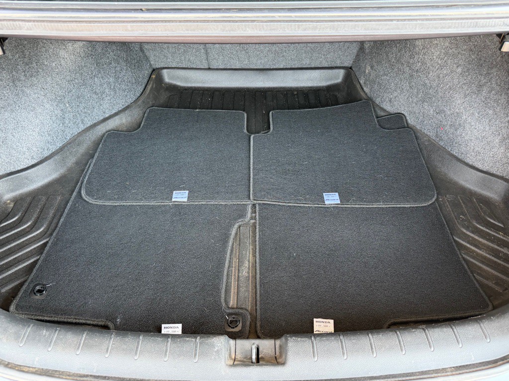 2016 Honda Accord Image 29