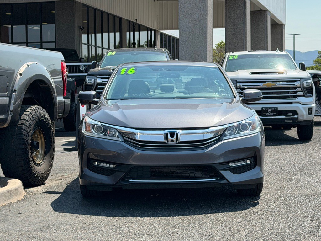 2016 Honda Accord Image 40