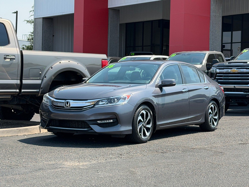 2016 Honda Accord Image 42