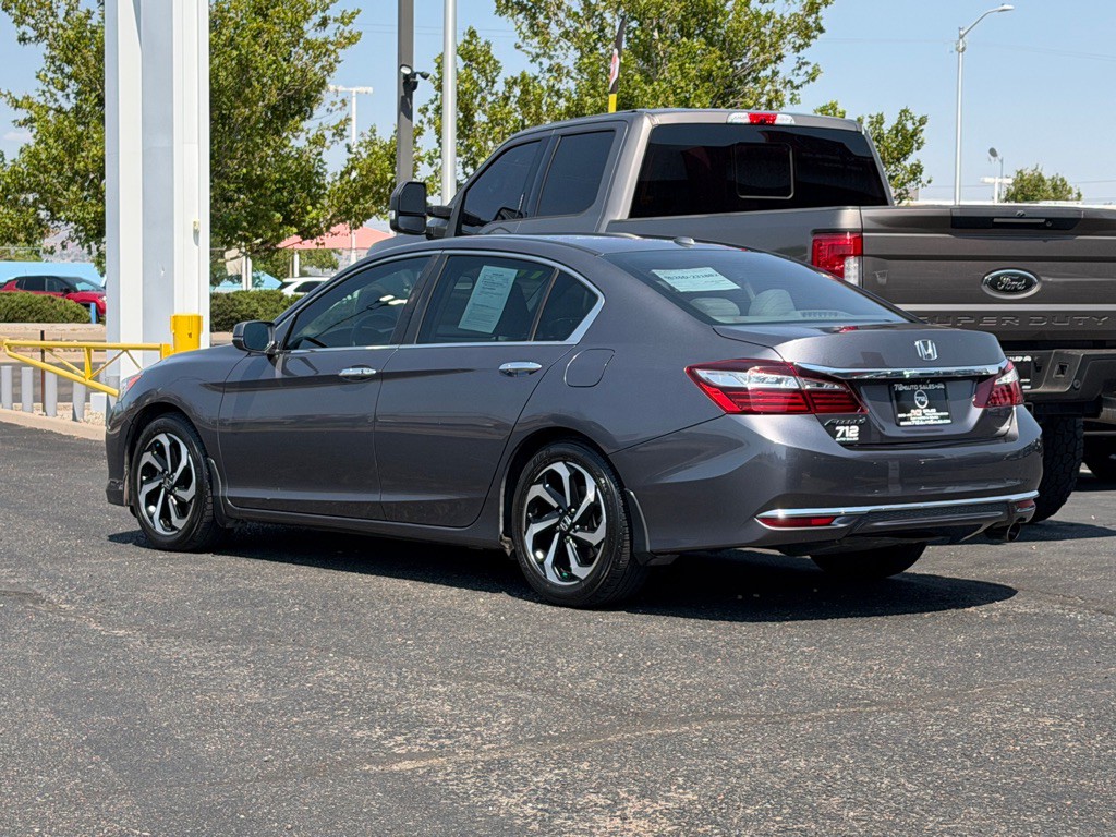 2016 Honda Accord Image 46