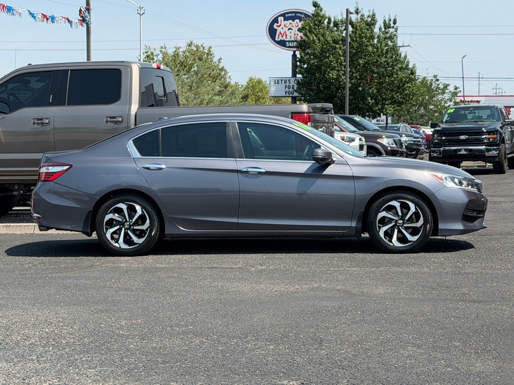 2016 Honda Accord Image 52