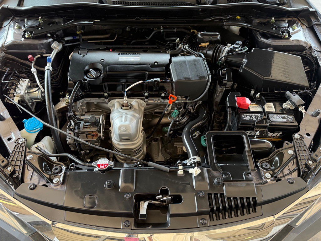 2016 Honda Accord Image 55