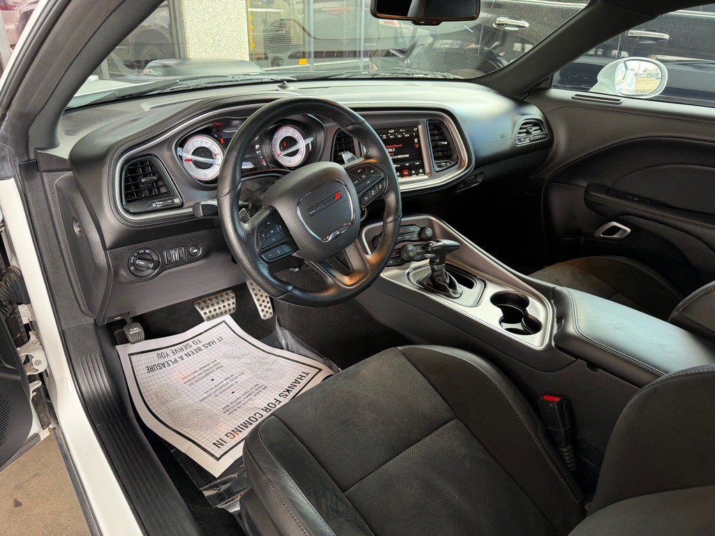 2021 Dodge Challenger Image 7
