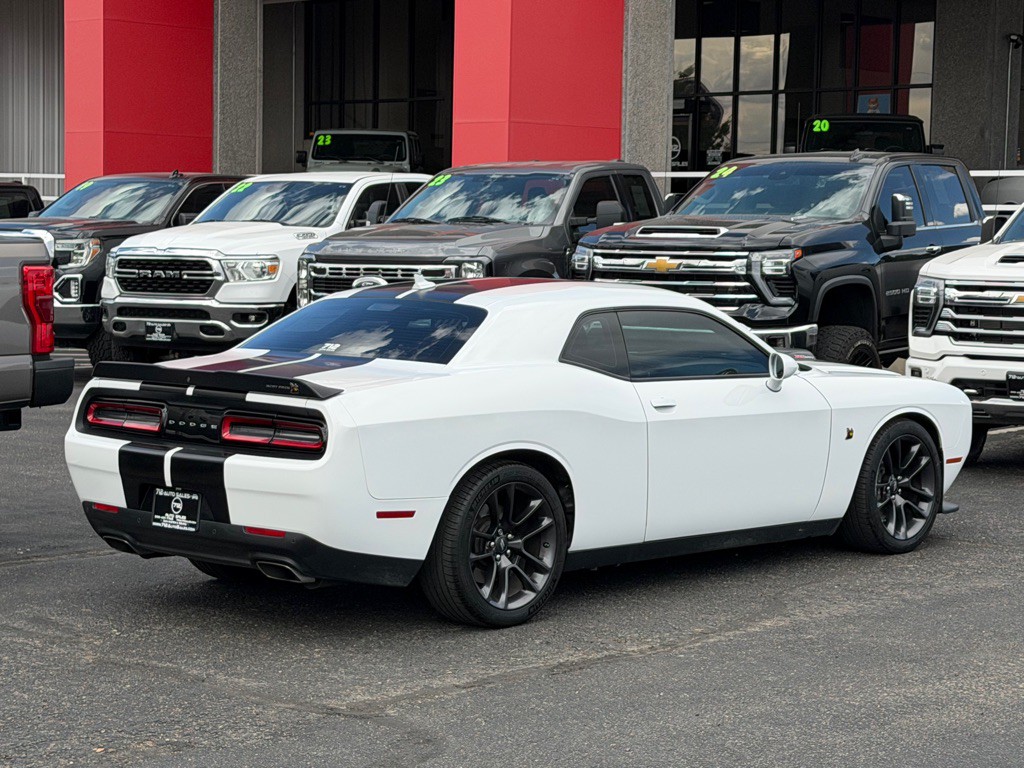 2021 Dodge Challenger Image 28