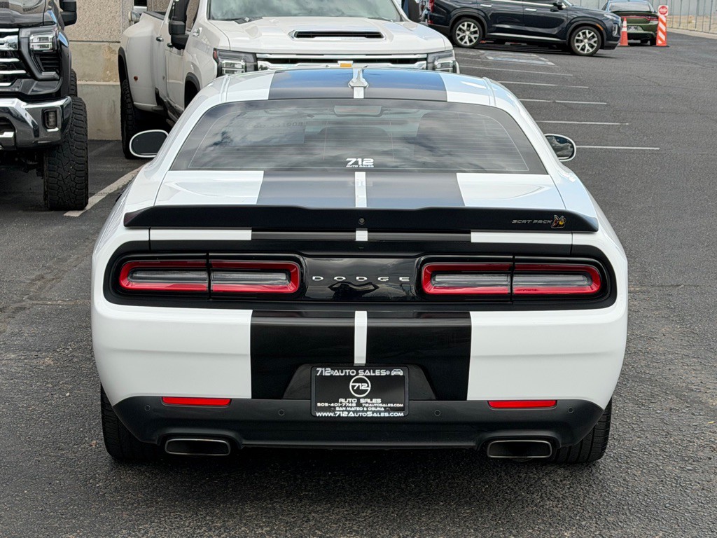 2021 Dodge Challenger Image 30