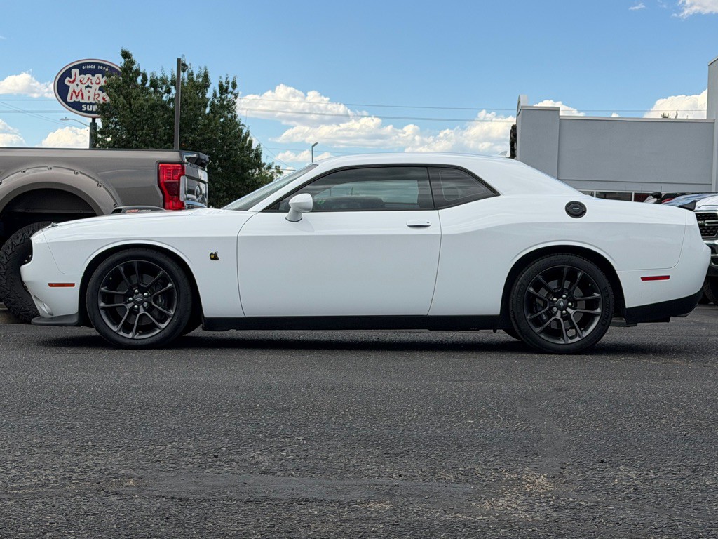 2021 Dodge Challenger Image 35