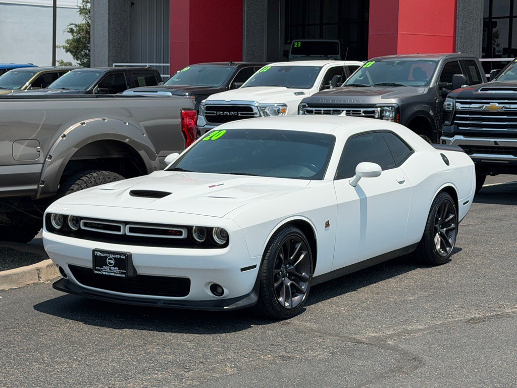 2020 Dodge Challenger Image 1