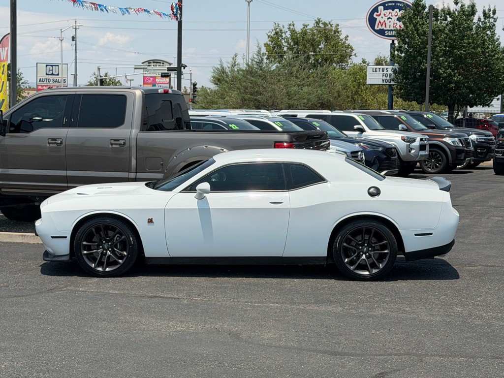 2020 Dodge Challenger Image 37
