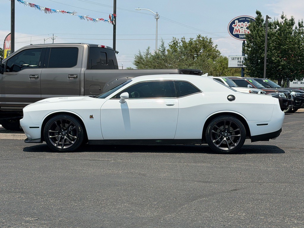 2020 Dodge Challenger Image 38