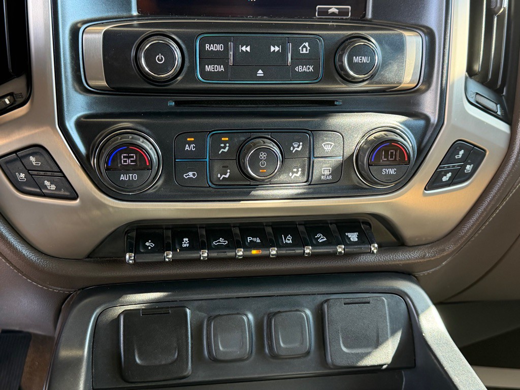 2018 GMC Sierra Image 14