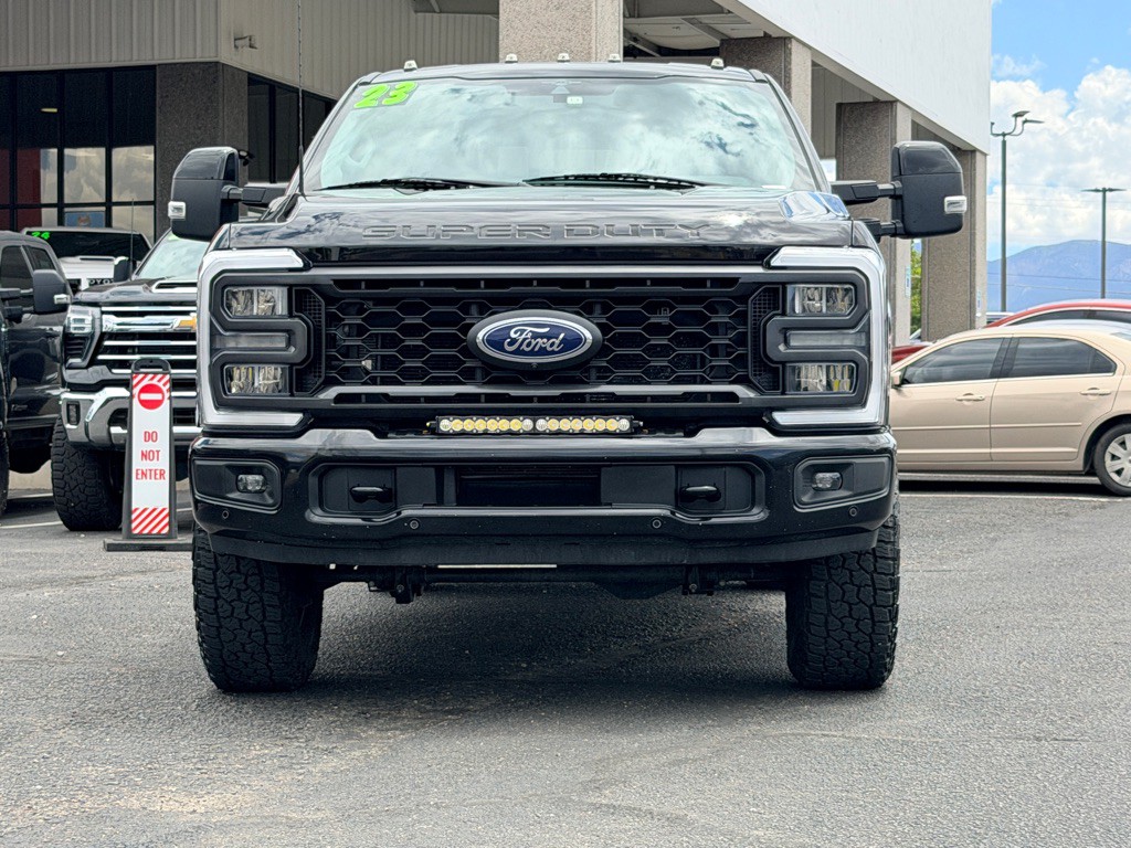 2023 Ford F-250 Image 34