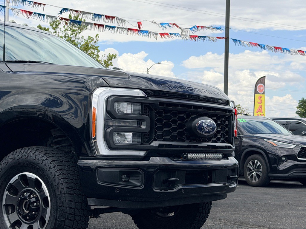 2023 Ford F-250 Image 52