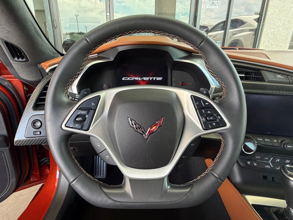2015 Chevrolet Corvette Image 8