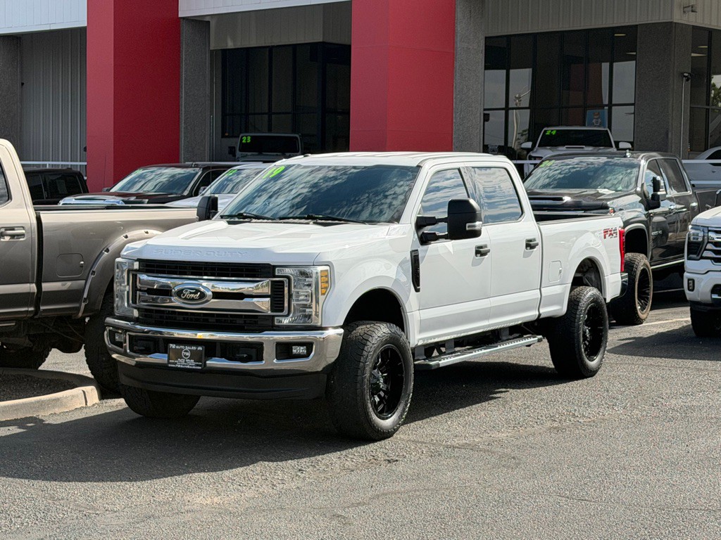 2019 Ford F-250 Image 1