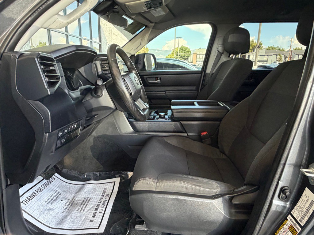 2023 Toyota Tundra Image 5