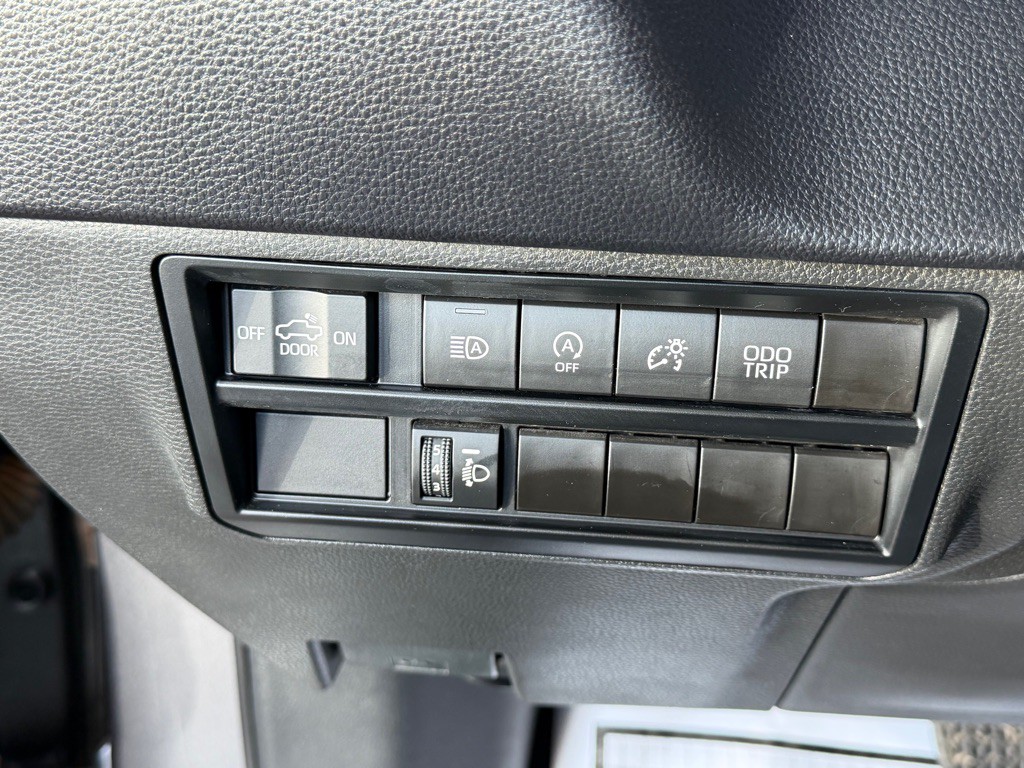 2023 Toyota Tundra Image 17